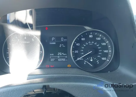 2017 Hyundai Elantra Se из США, поврежденный, VIN 5NPD84LF6HH003484